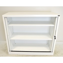 Armoire Basse à Rideaux de Bureau MTI 2 Tablettes