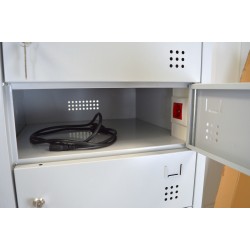 Armoire Sécurisée 10 Casiers Rechargeable avec Prises